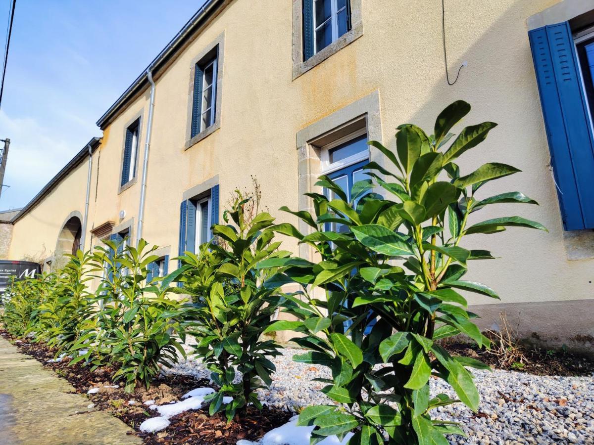 Maison Egalite Melay  ภายนอก รูปภาพ