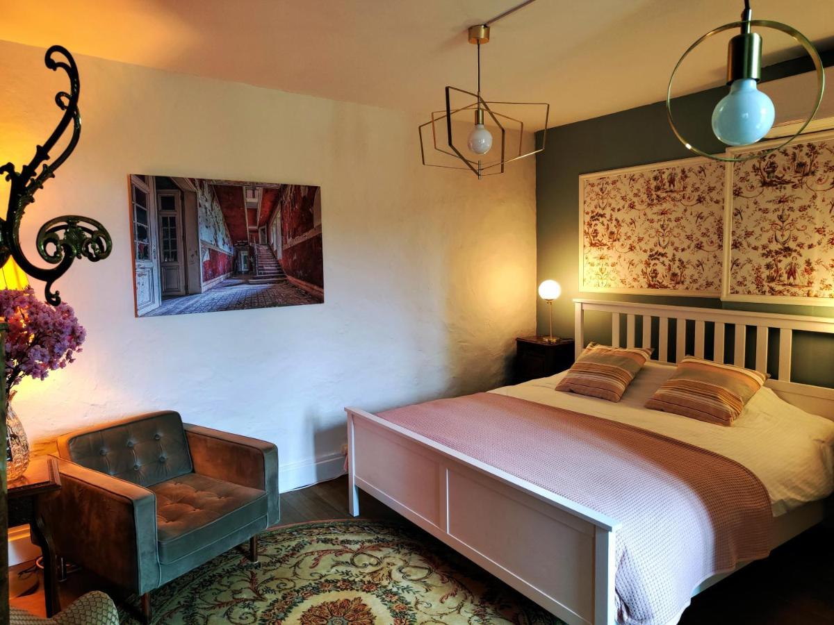 Maison Egalite Melay  ภายนอก รูปภาพ
