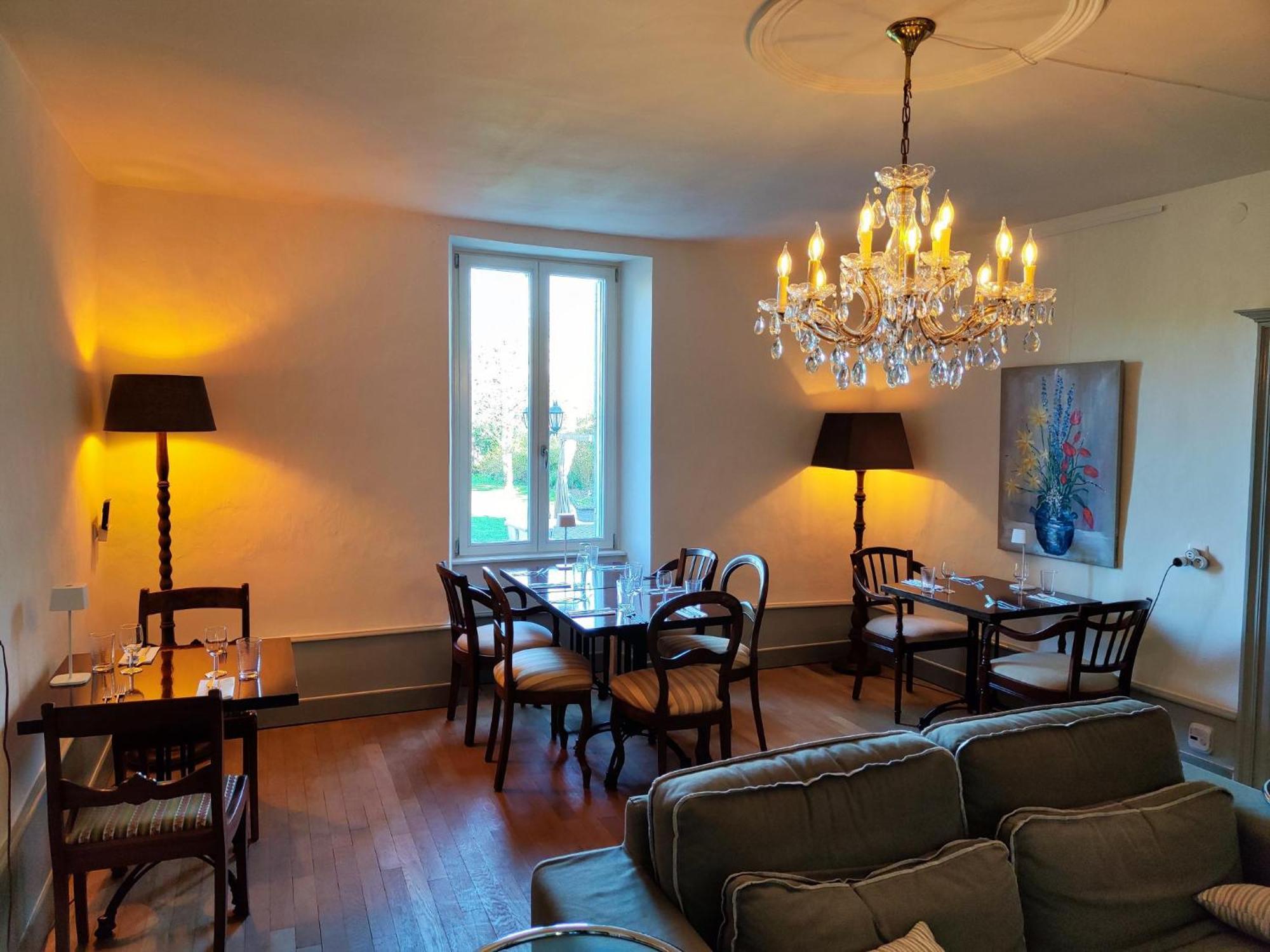 Maison Egalite Melay  ภายนอก รูปภาพ